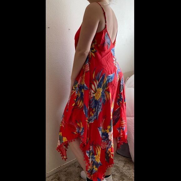 Hawaiian Red Flowy Low Back Beach Dress - Picture 5 of 11